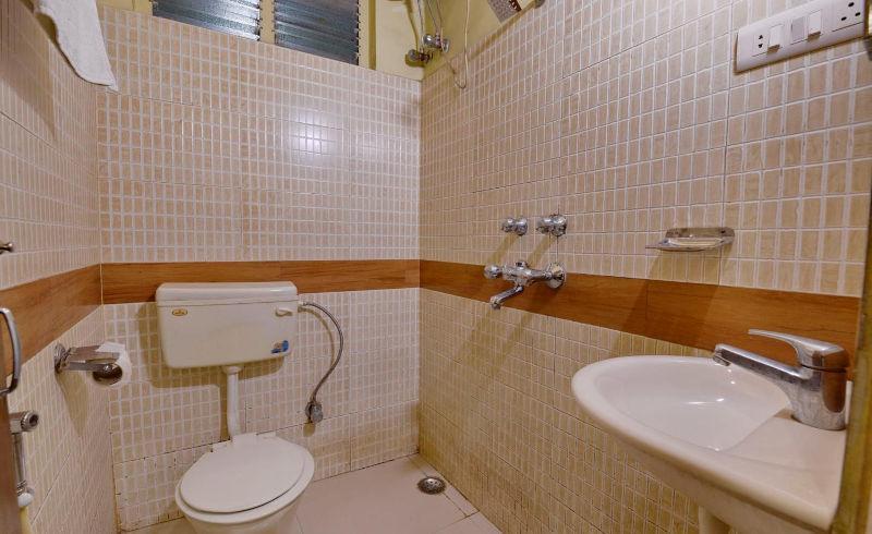 Hotel Heera Калькутта Экстерьер фото